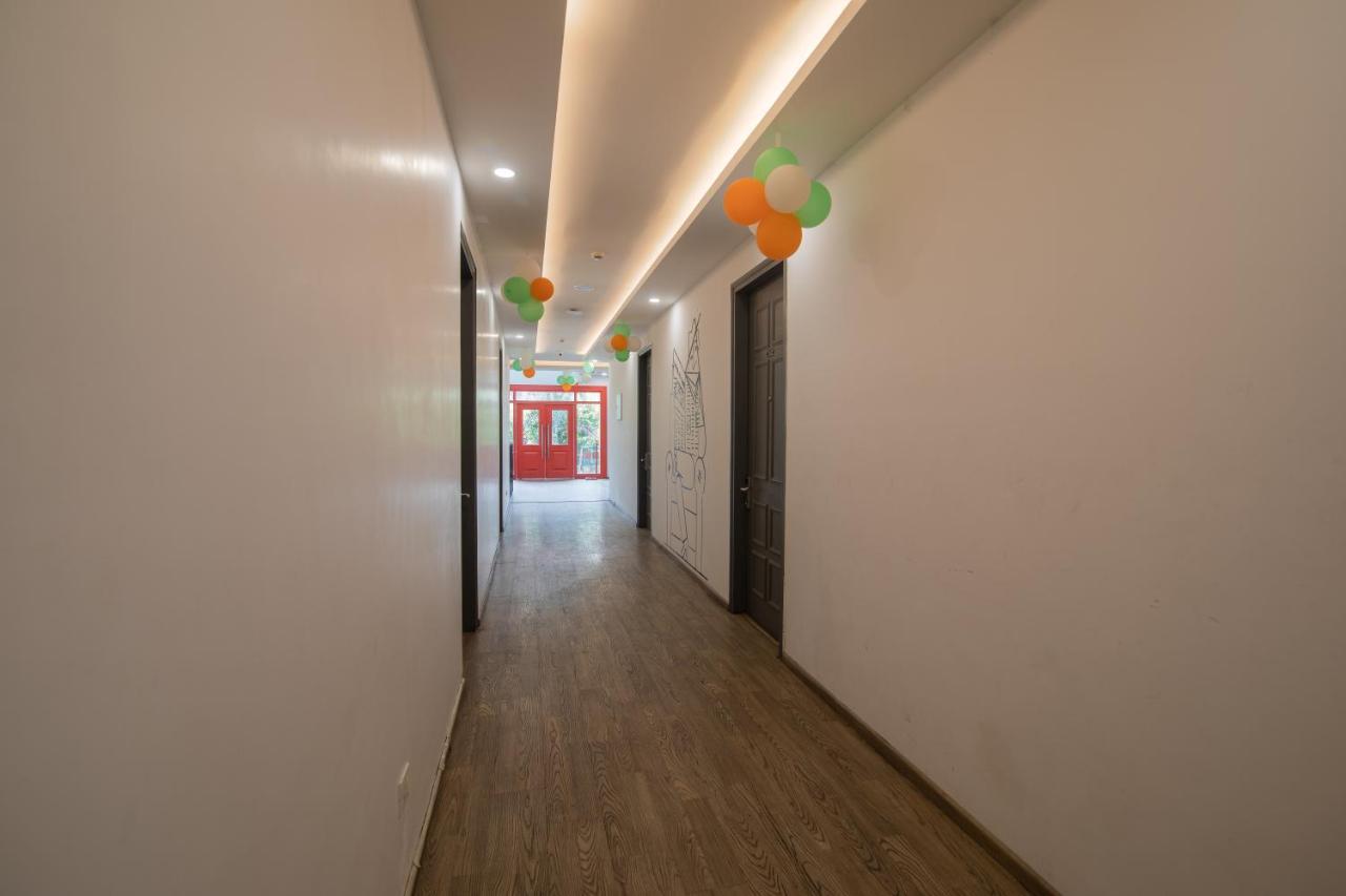 Hotel Kingston House Лакнау Екстериор снимка